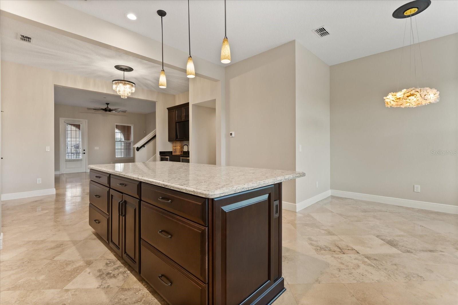 Image 10 of 35 For 1521 Lobelia Drive