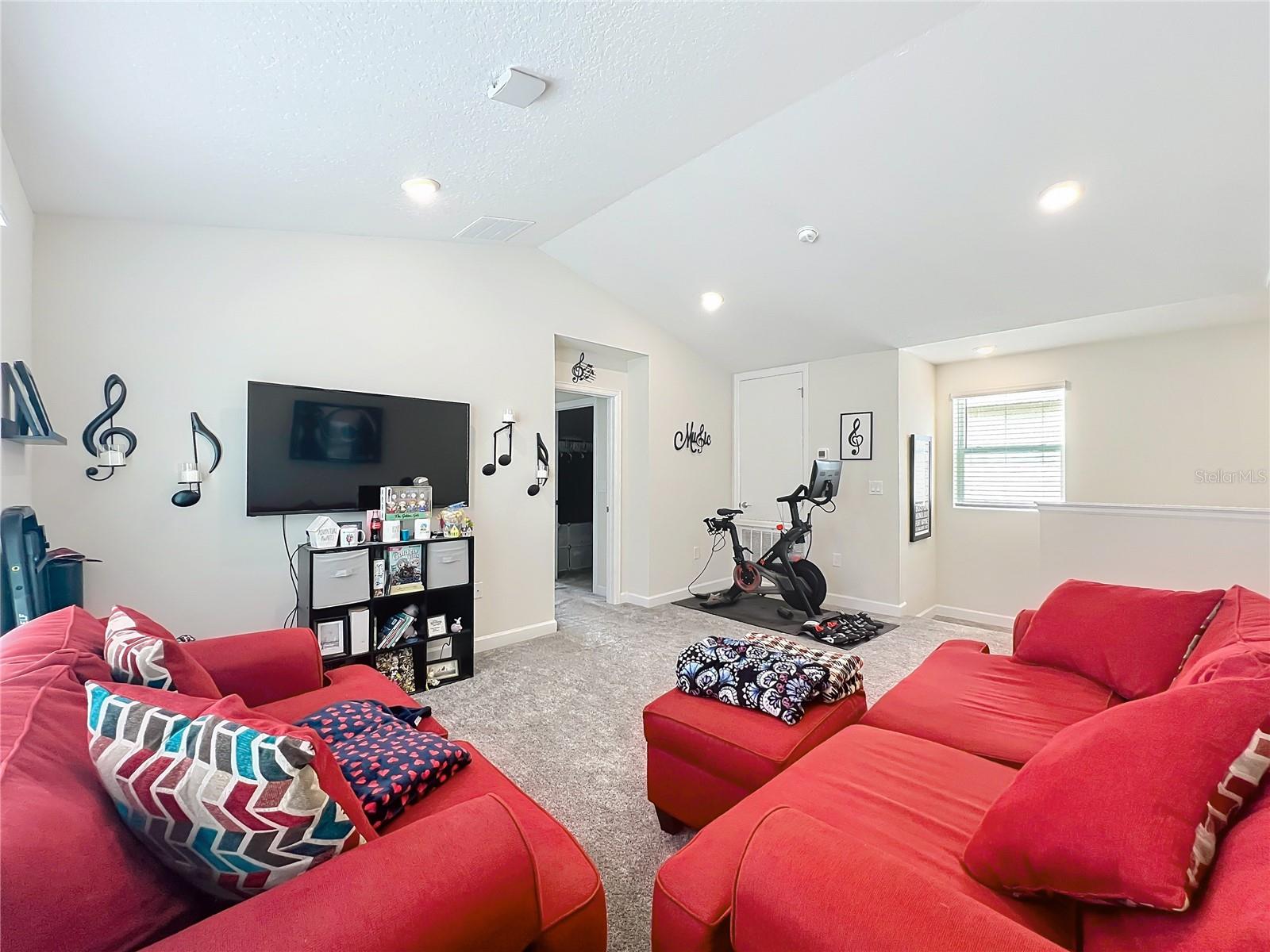 Image 15 of 24 For 16129 Water Spring Boulevard