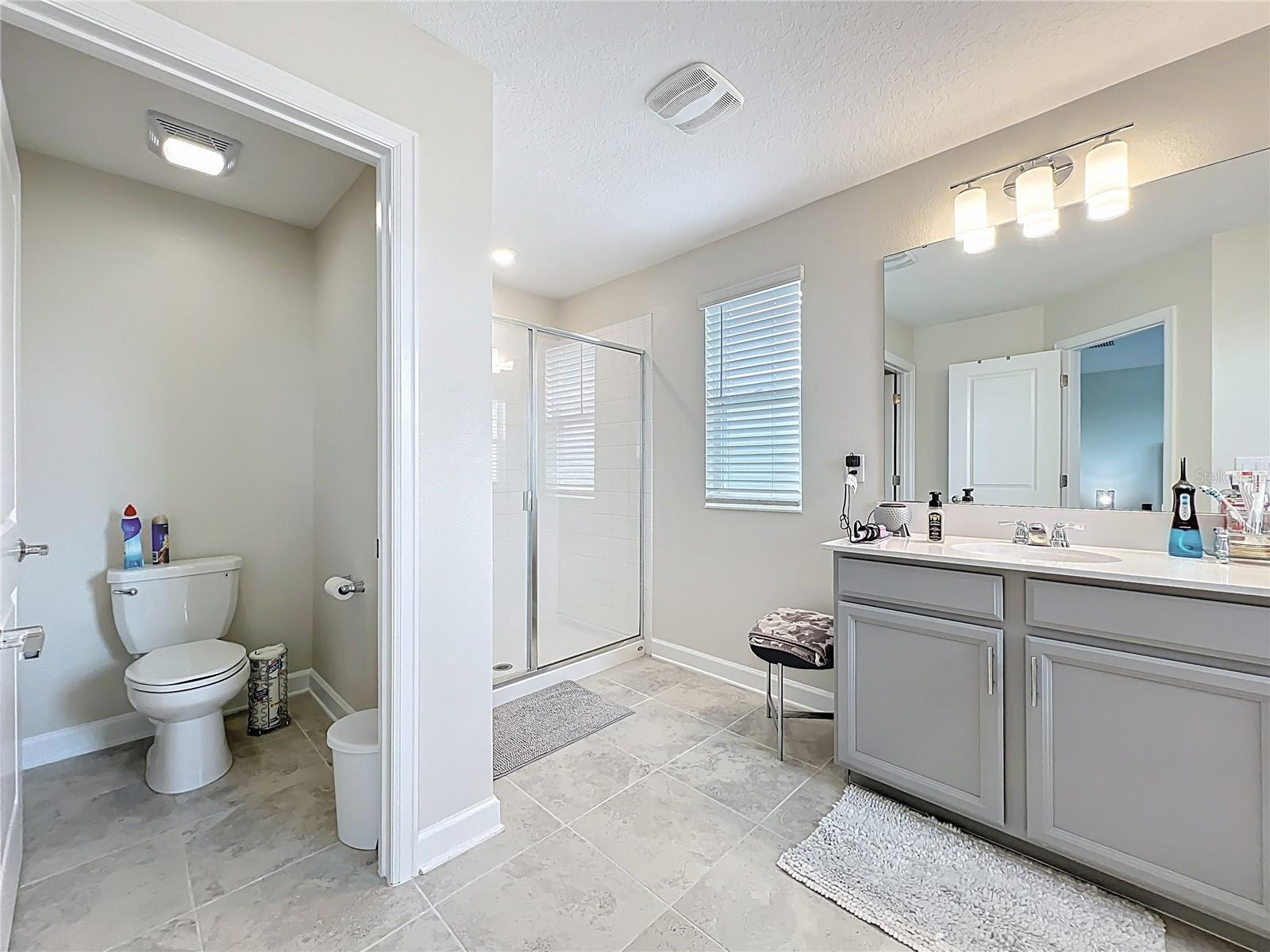 Image 17 of 24 For 16129 Water Spring Boulevard