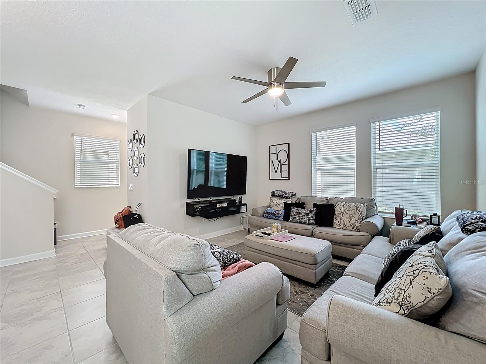 Image 8 of 24 For 16129 Water Spring Boulevard