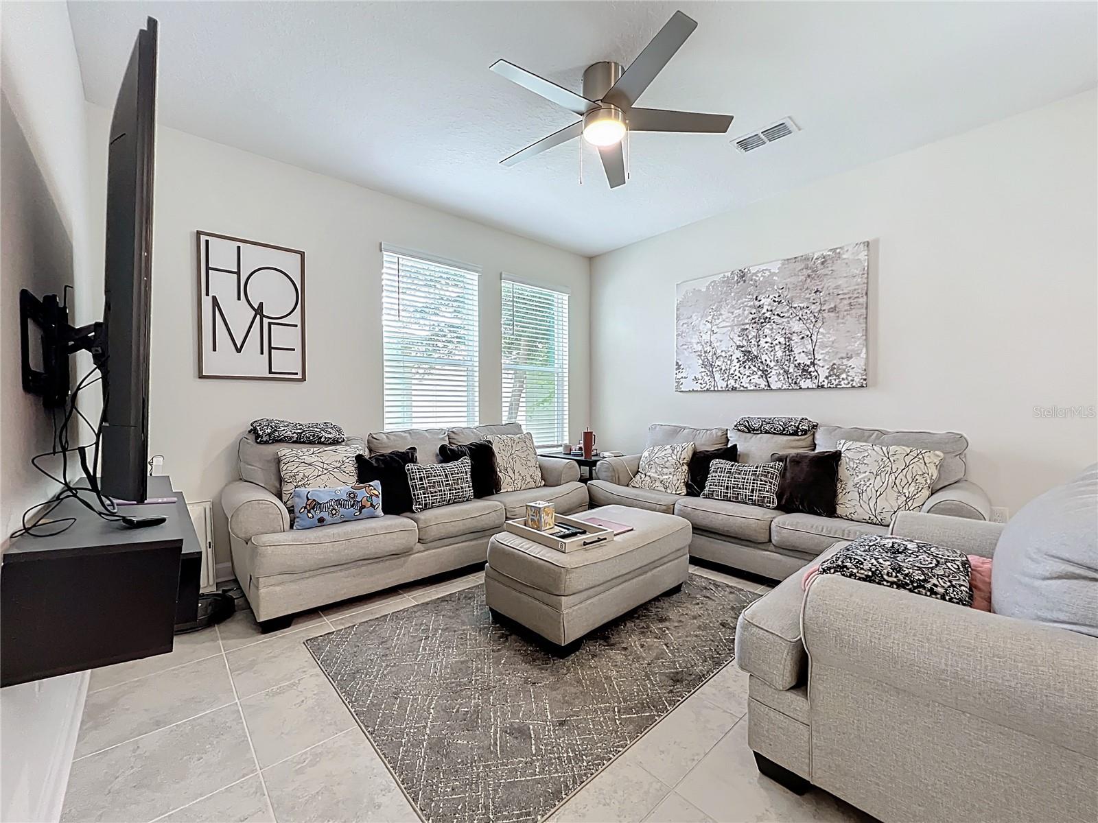 Image 9 of 24 For 16129 Water Spring Boulevard