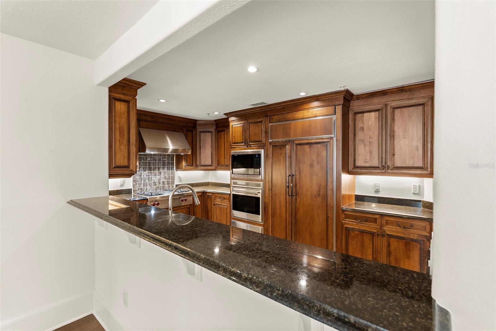 Image 16 of 62 For 315 New England Avenue 7