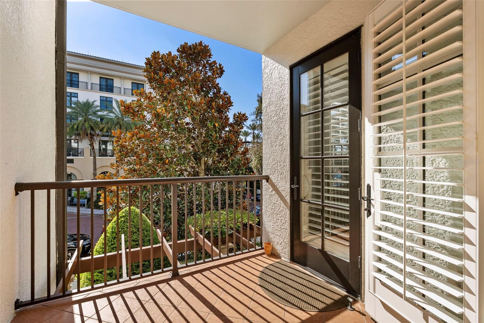 Image 25 of 62 For 315 New England Avenue 7