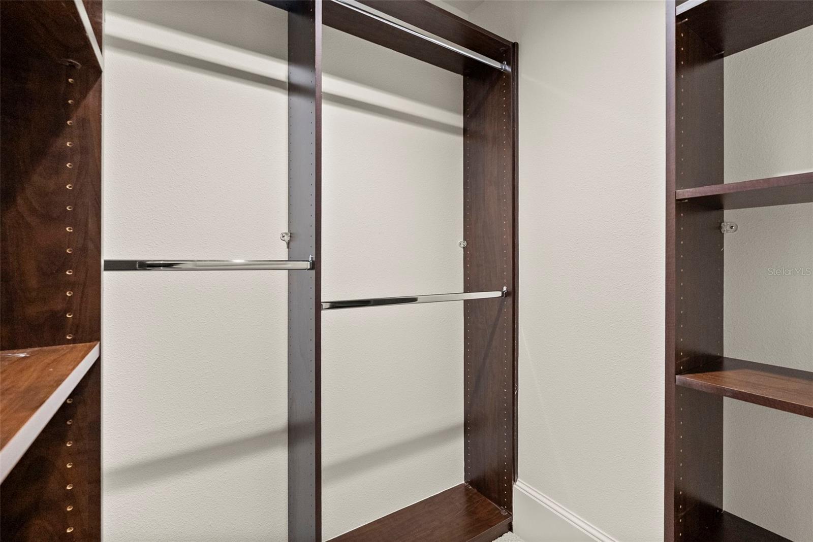 Image 36 of 62 For 315 New England Avenue 7