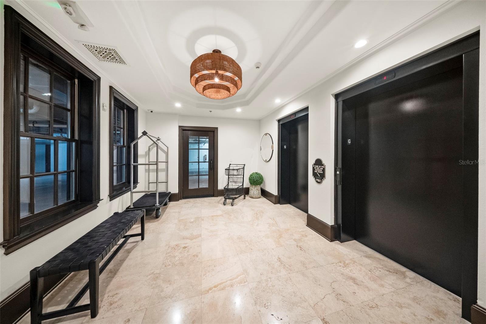 Image 40 of 62 For 315 New England Avenue 7