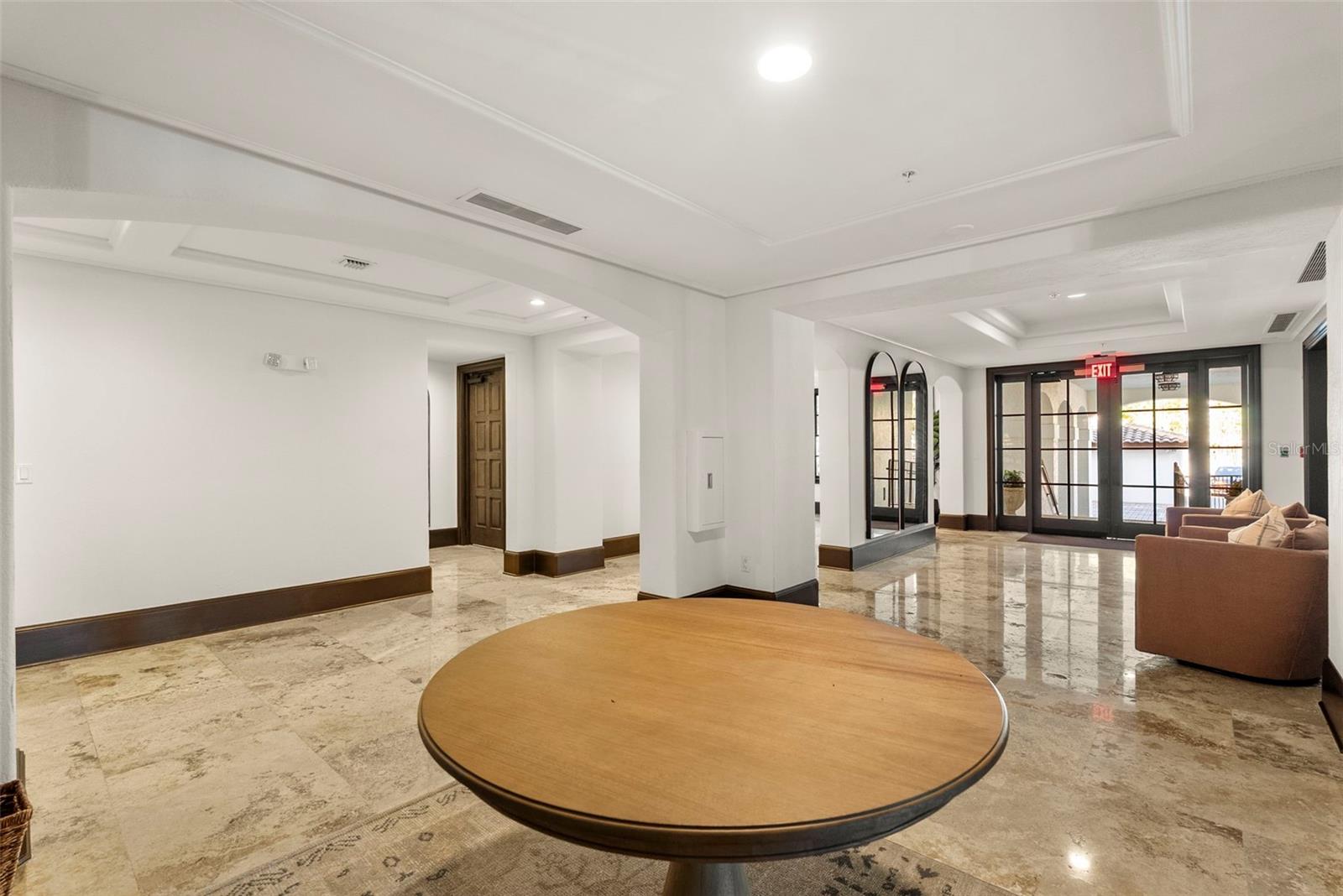 Image 51 of 62 For 315 New England Avenue 7