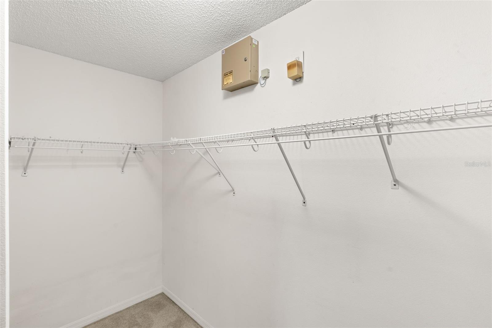Image 19 of 33 For 1327 Cypress Bend Circle