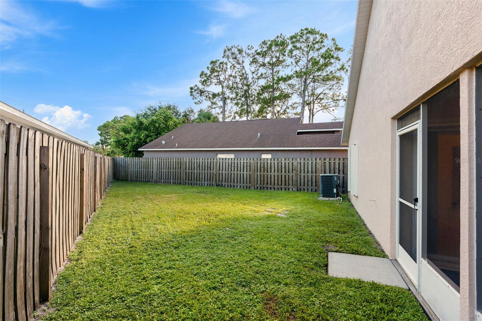 Image 24 of 33 For 1327 Cypress Bend Circle