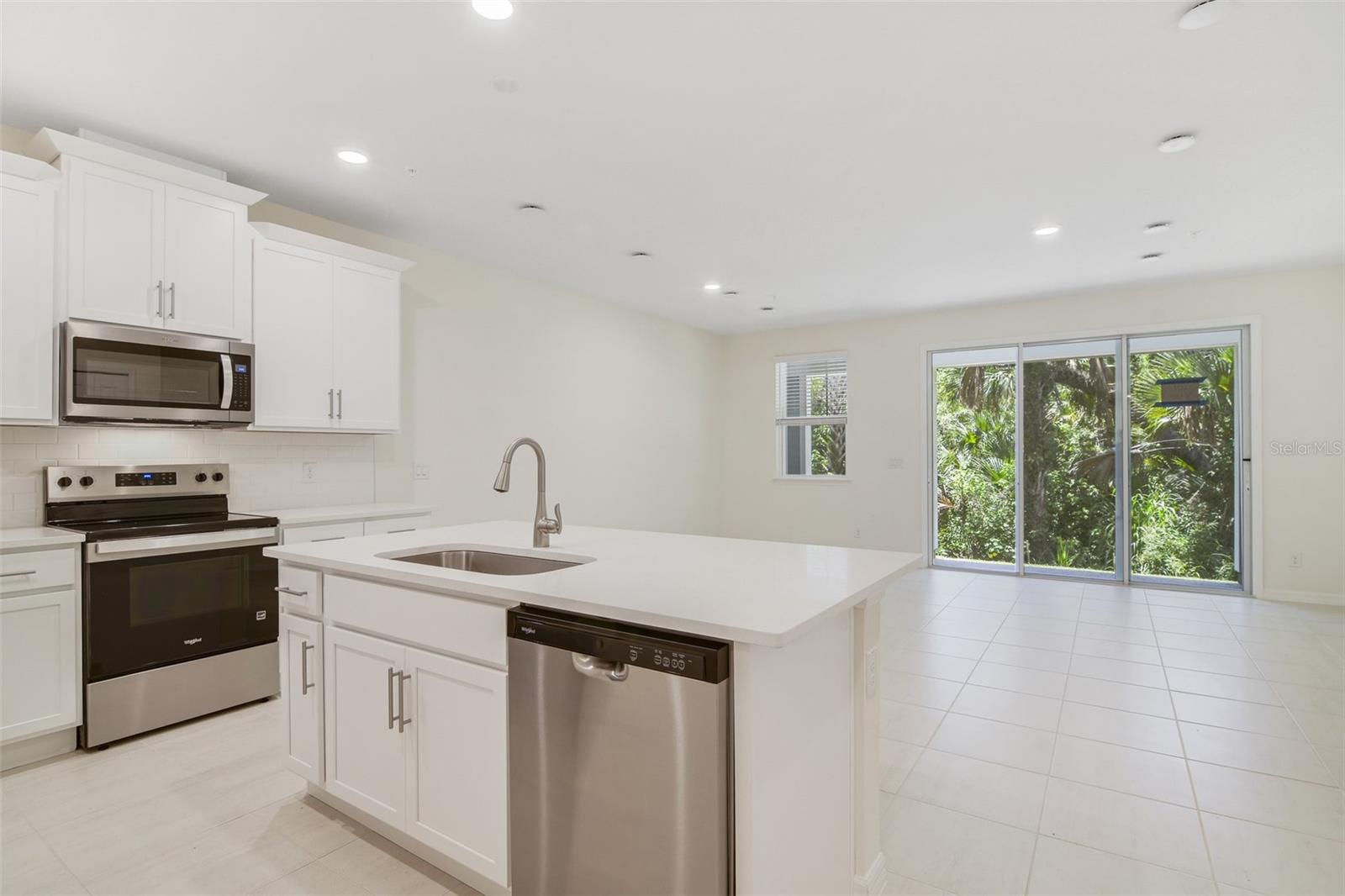 Image 2 of 22 For 1678 Greenleaf Woods Cove