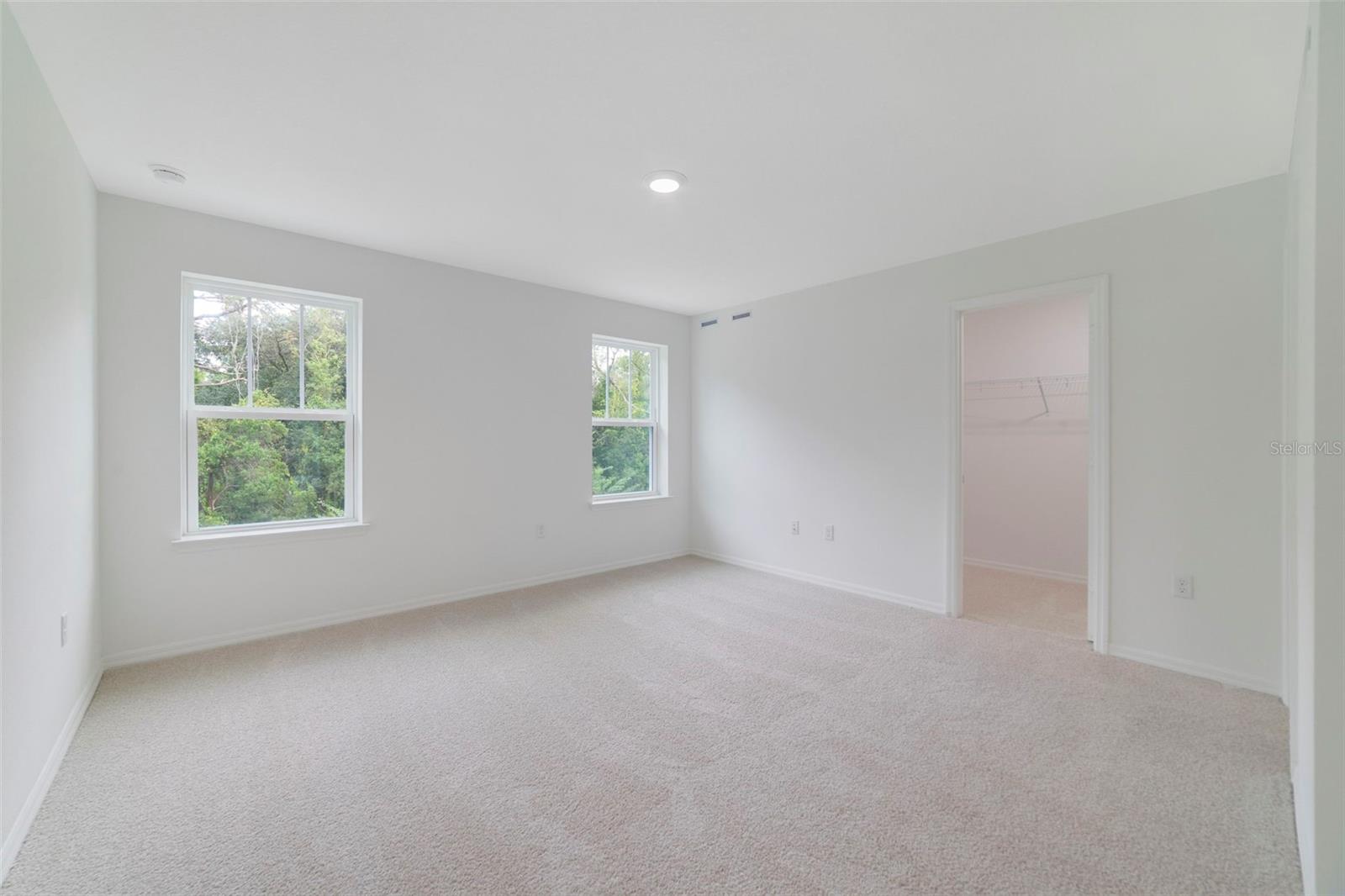 Image 40 of 47 For 1678 Greenleaf Woods Cove