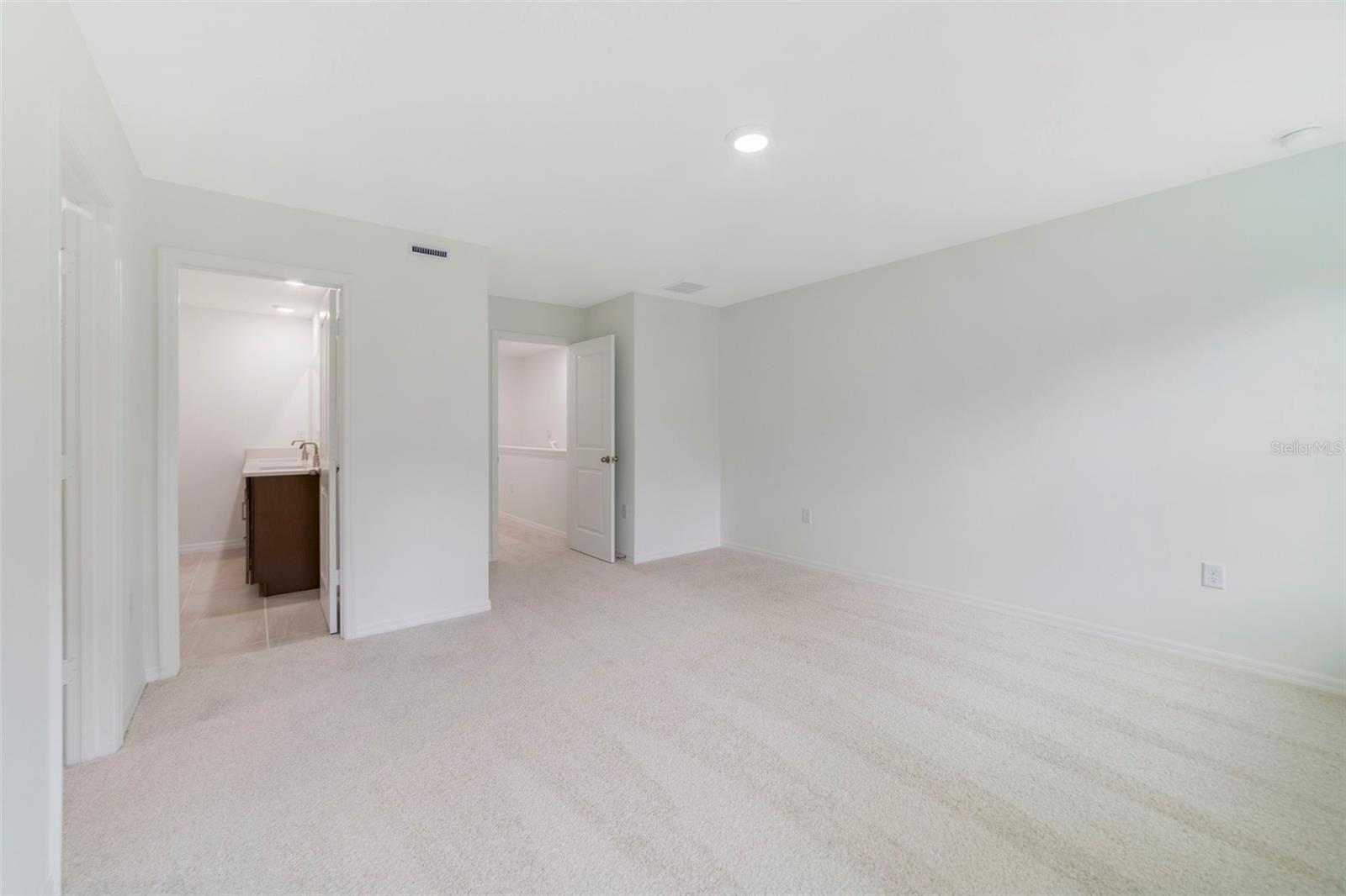 Image 41 of 47 For 1678 Greenleaf Woods Cove