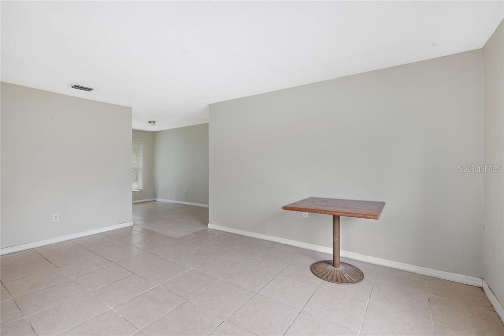 Image 16 of 37 For 4404 35th Avenue