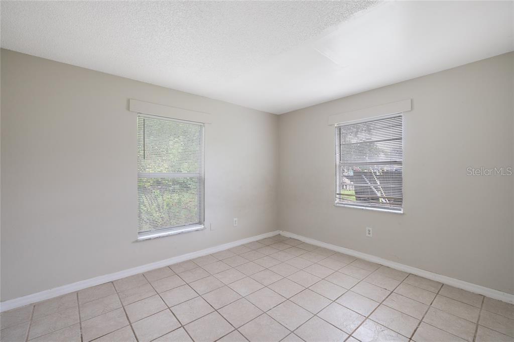 Image 6 of 37 For 4404 35th Avenue