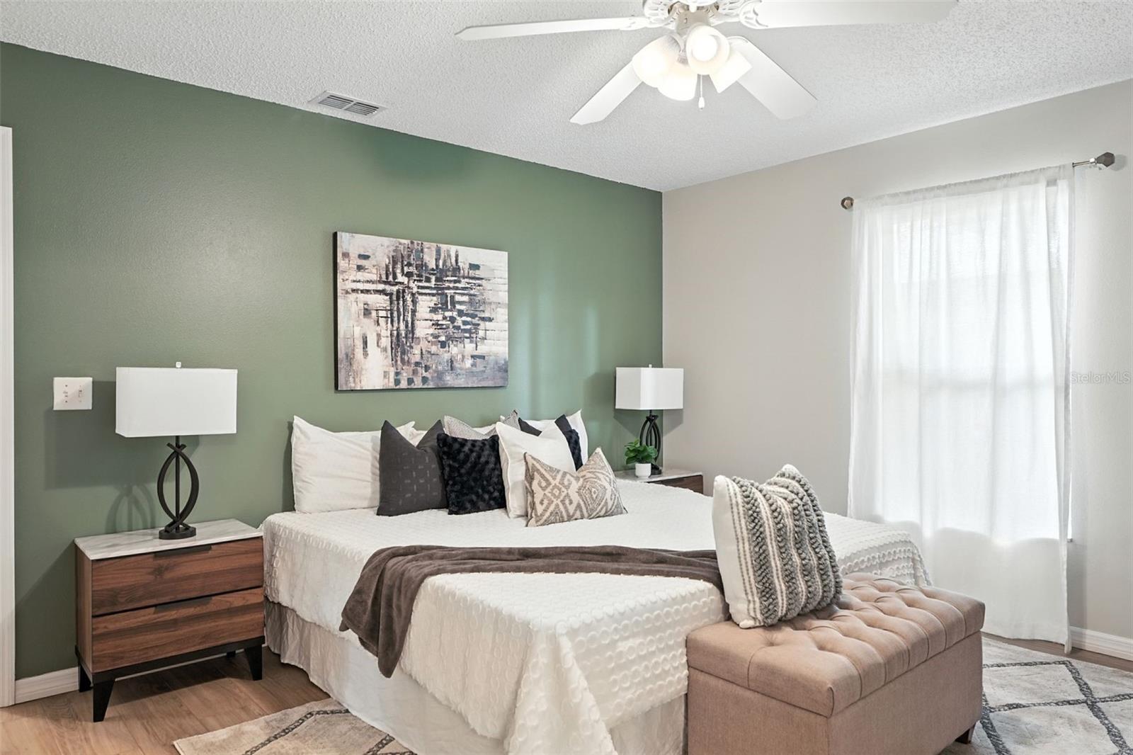 Image 17 of 29 For 1425 13th Street