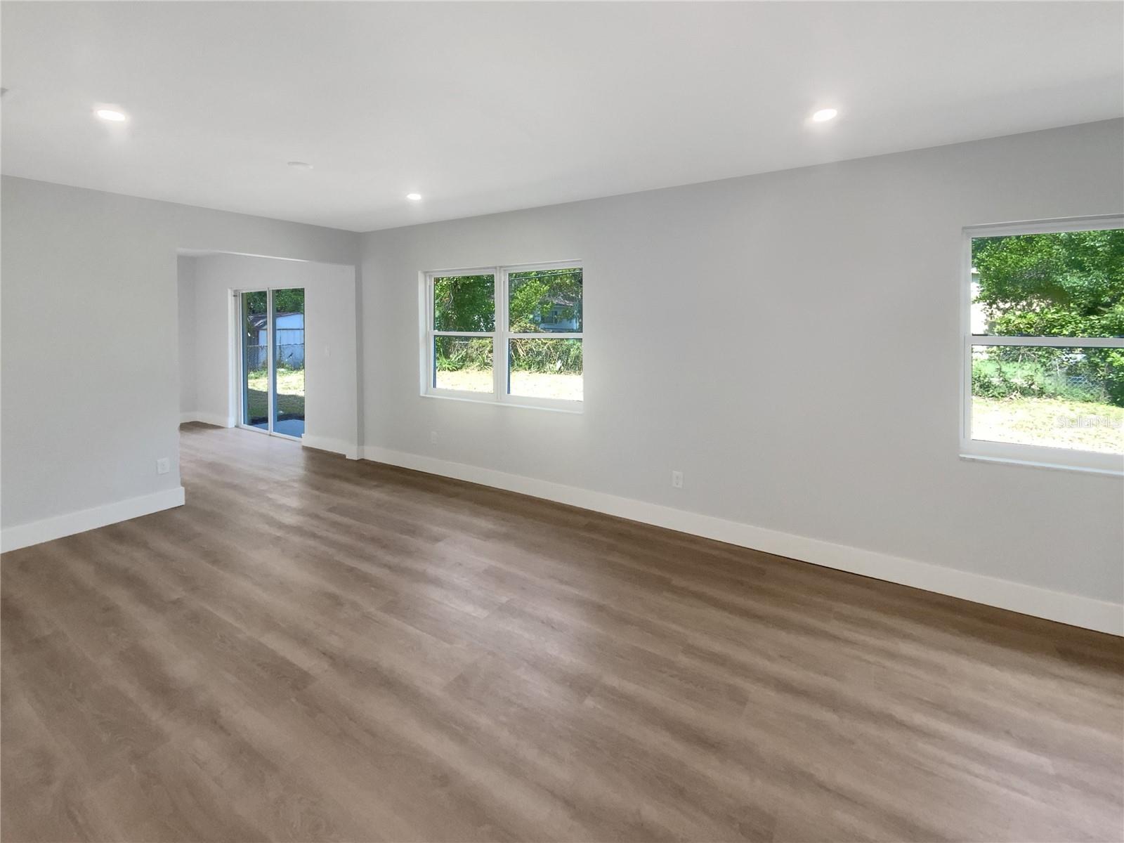 Image 12 of 34 For 7812 53rd Street