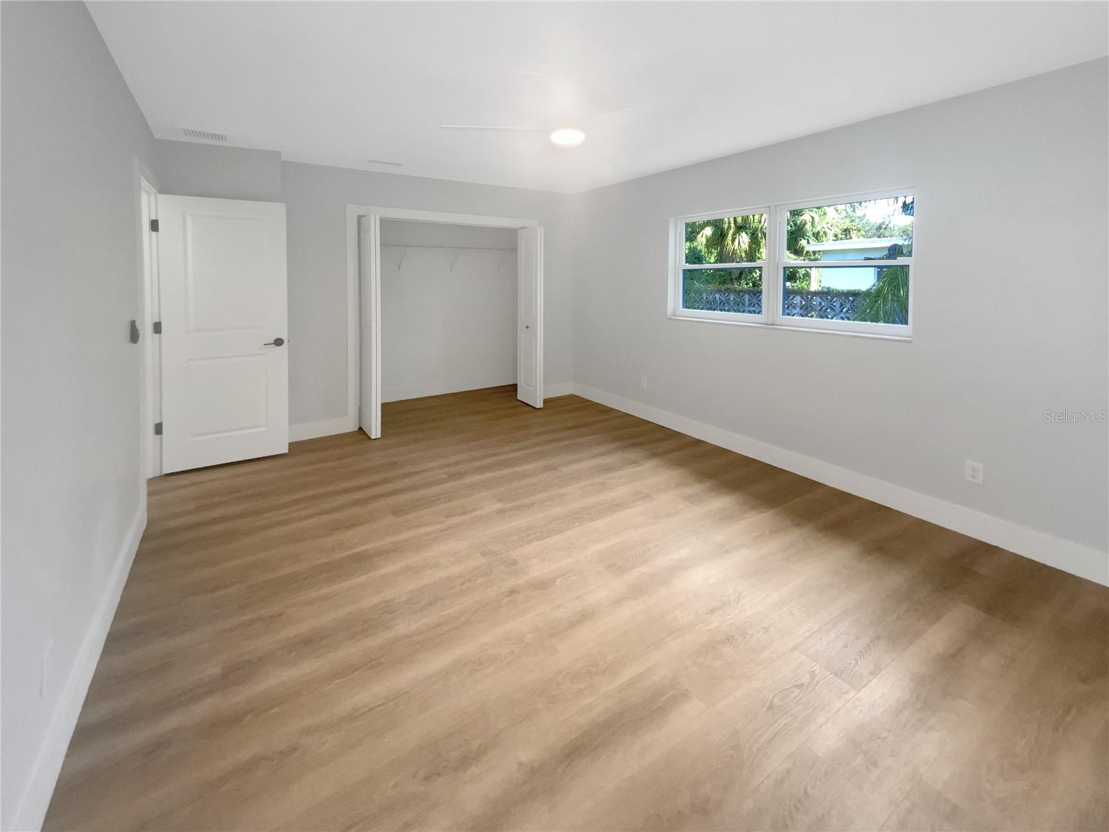 Image 18 of 34 For 7812 53rd Street