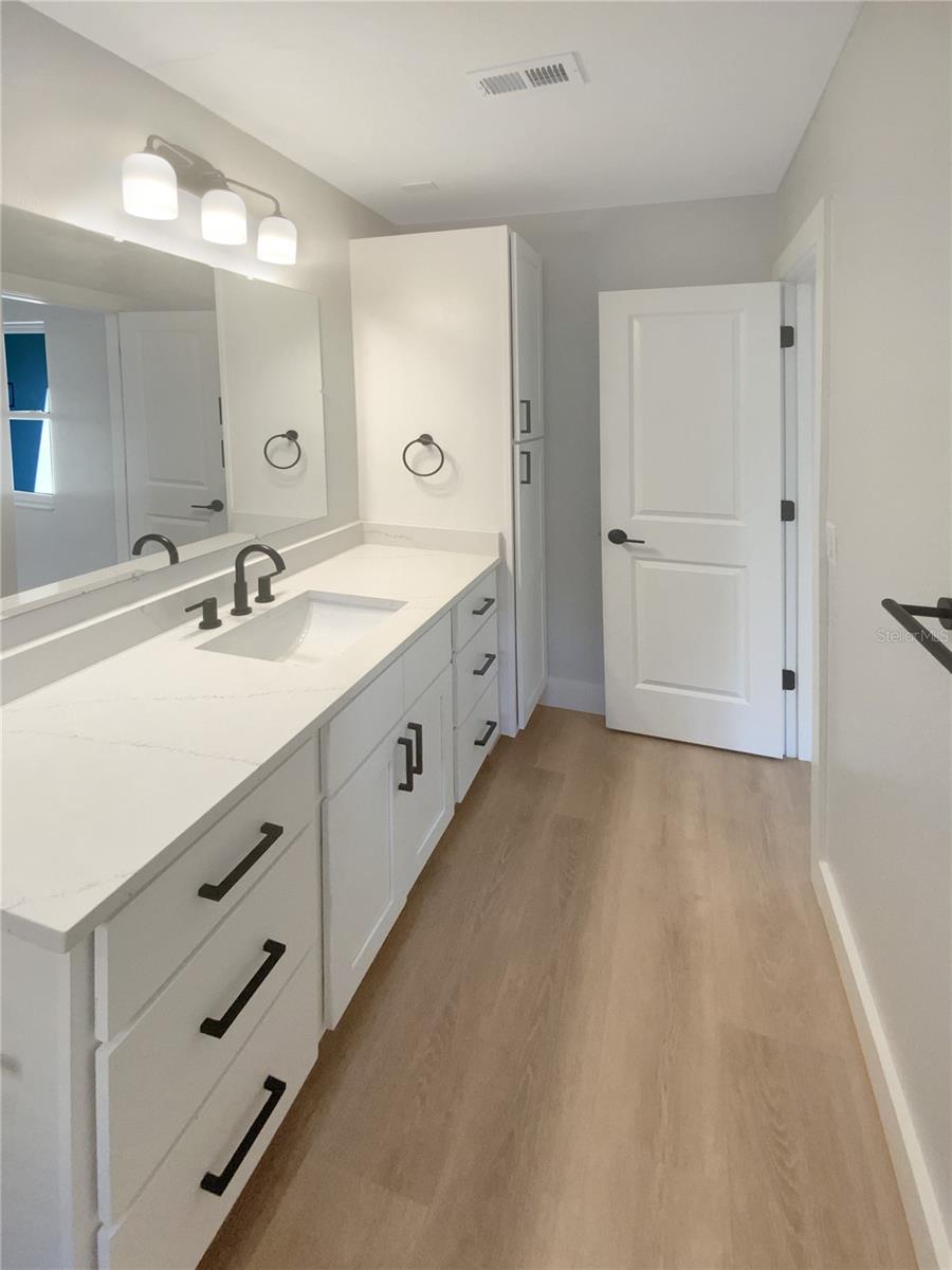 Image 20 of 34 For 7812 53rd Street