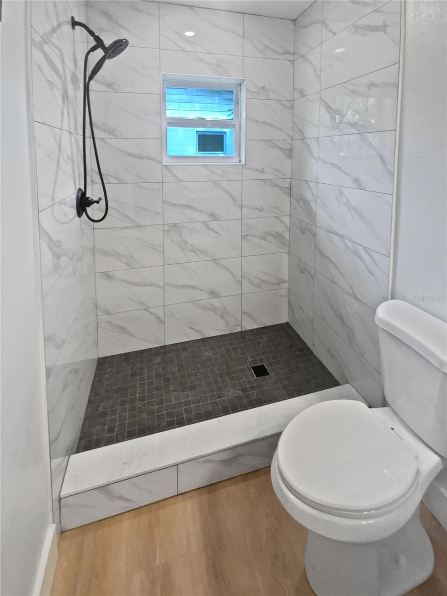 Image 31 of 34 For 7812 53rd Street