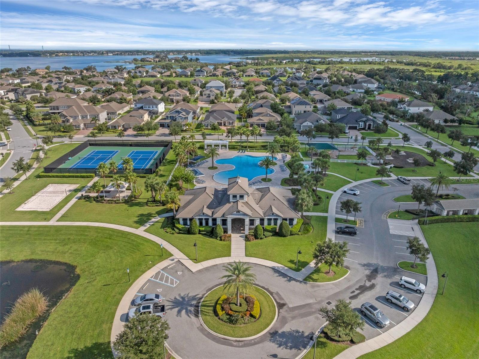 Image 26 of 35 For 15206 Sunrise Grove Court
