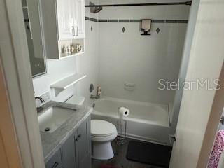 Image 13 of 15 For 1410 Eola Drive