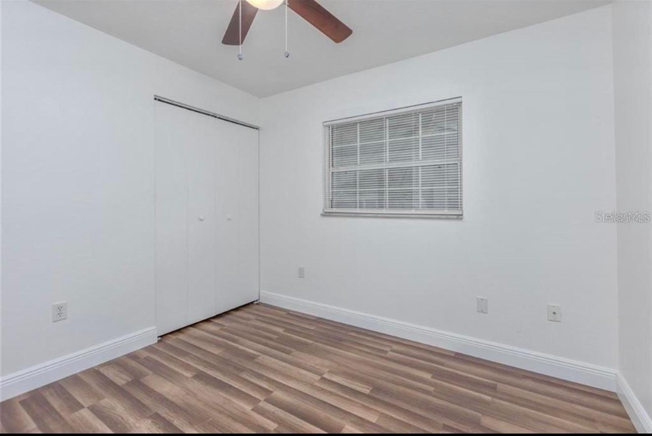 Image 11 of 30 For 31 Cosmos Drive