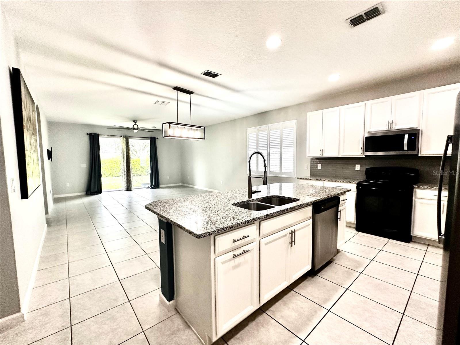 Image 6 of 22 For 2199 Rush Bay Way