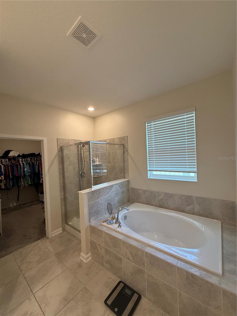 Image 9 of 12 For 1835 Dumbleton Place