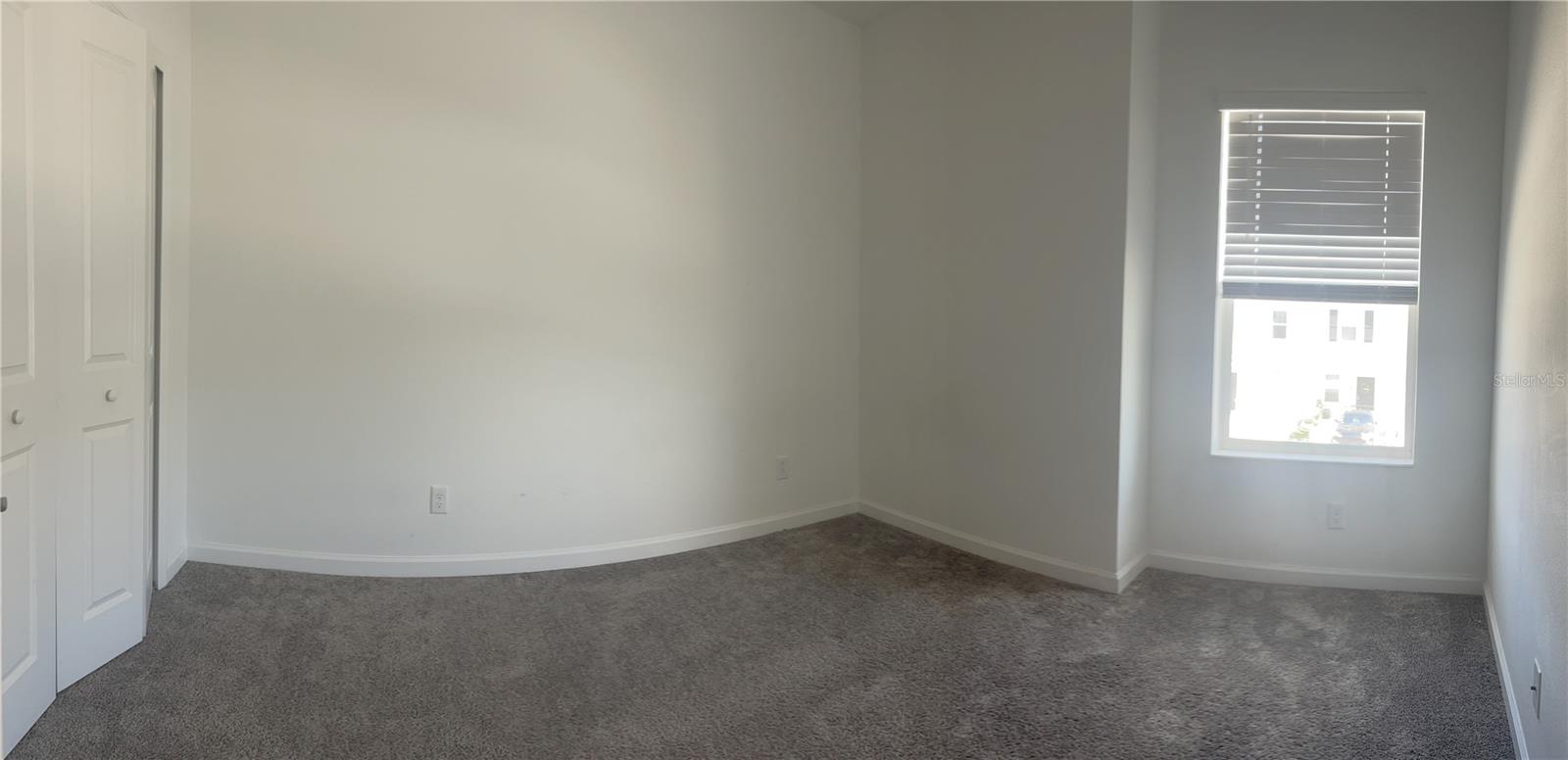 Listing photo id 14 for 2440 Skyline Loop