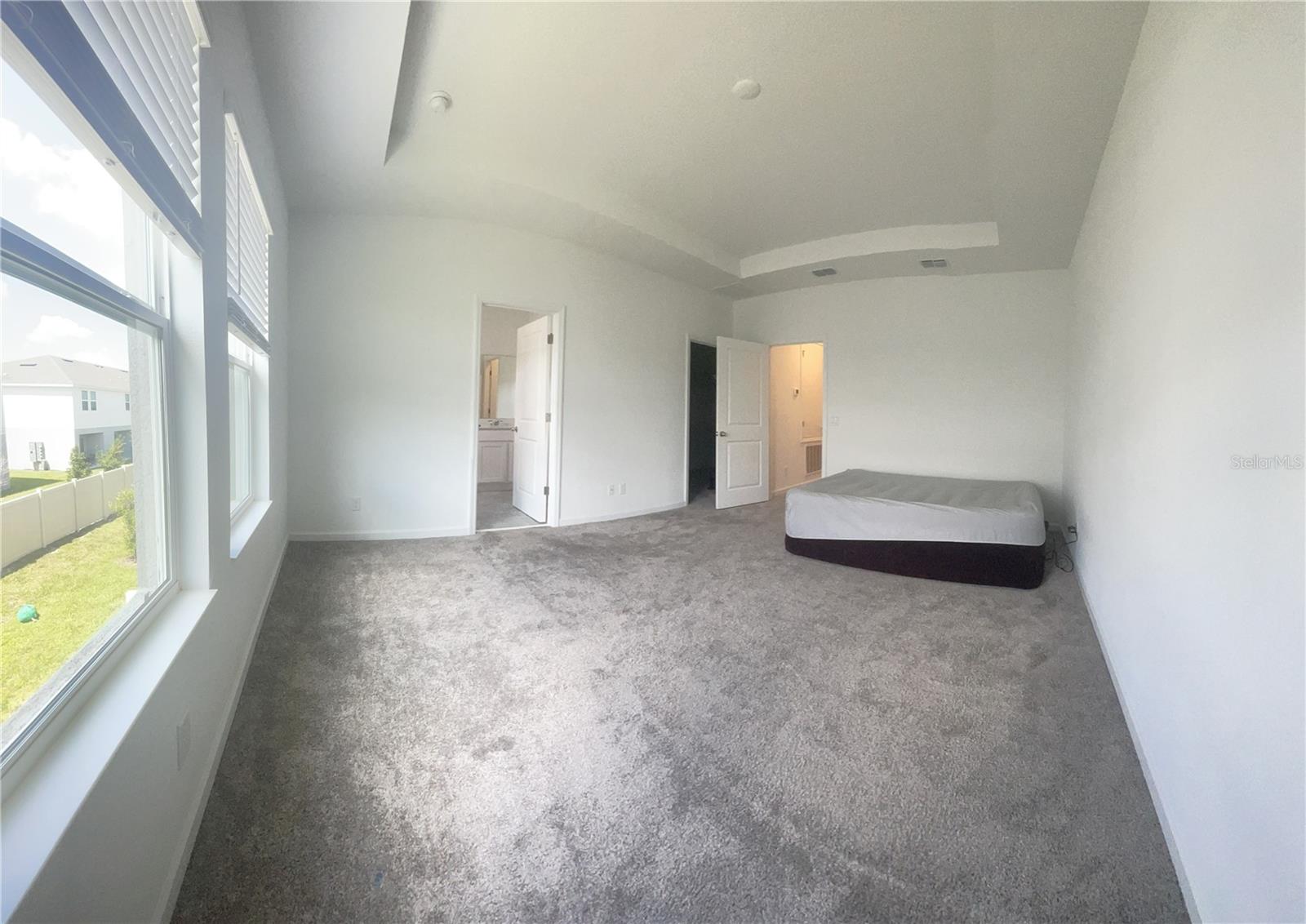 Listing photo id 18 for 2440 Skyline Loop