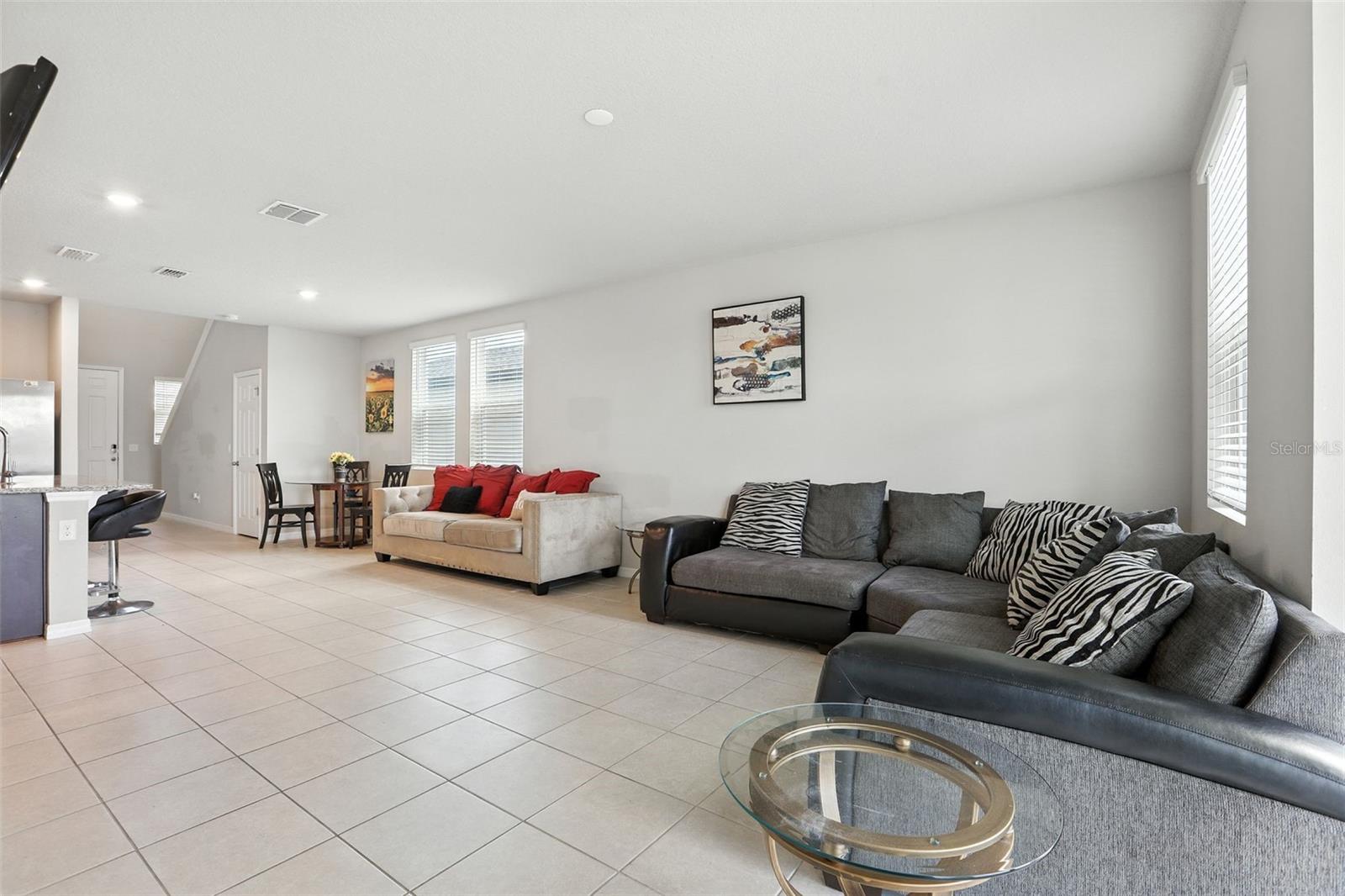 Image 12 of 37 For 29875 Anahid Drive