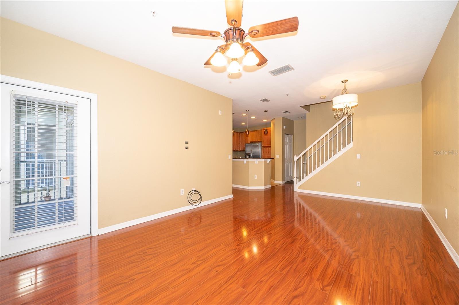 Image 13 of 29 For 2514 Grand Central Parkway 3