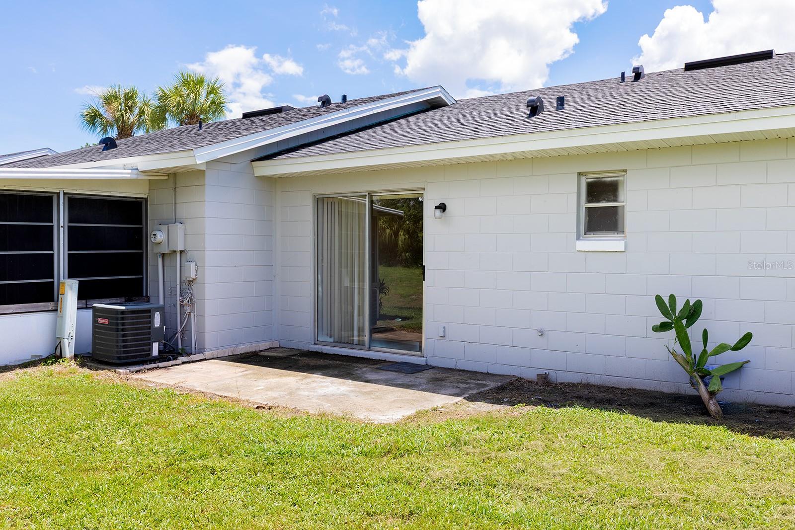 Image 16 of 20 For 29 Lake Villa Way