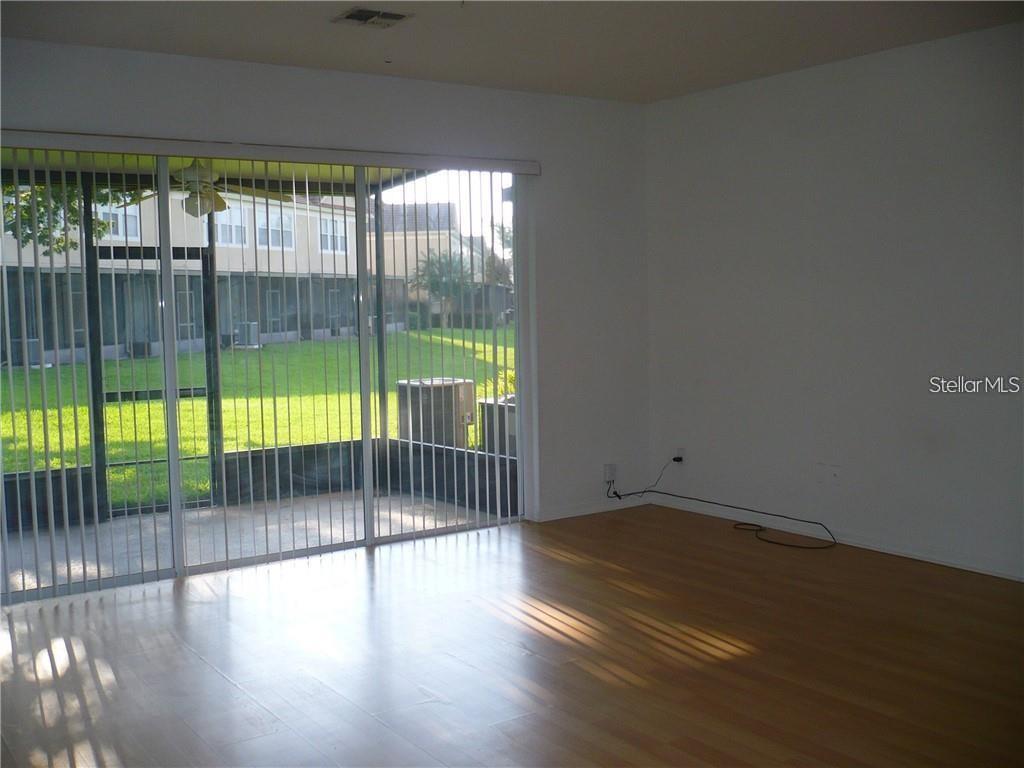 Image 5 of 11 For 3545 Shallot Drive 101