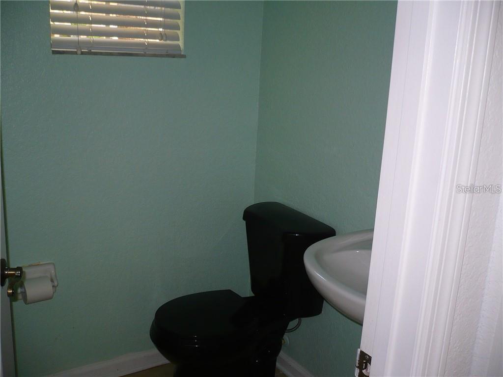 Image 8 of 11 For 3545 Shallot Drive 101