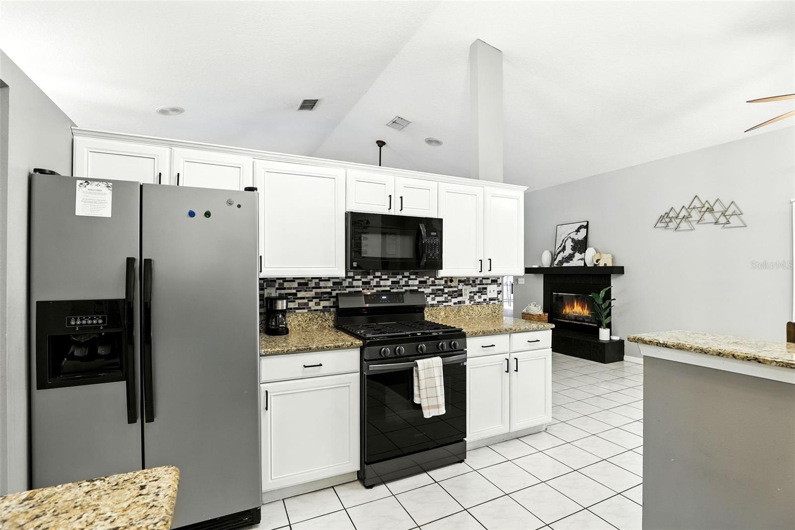 Image 15 of 37 For 7708 Eden Park Road