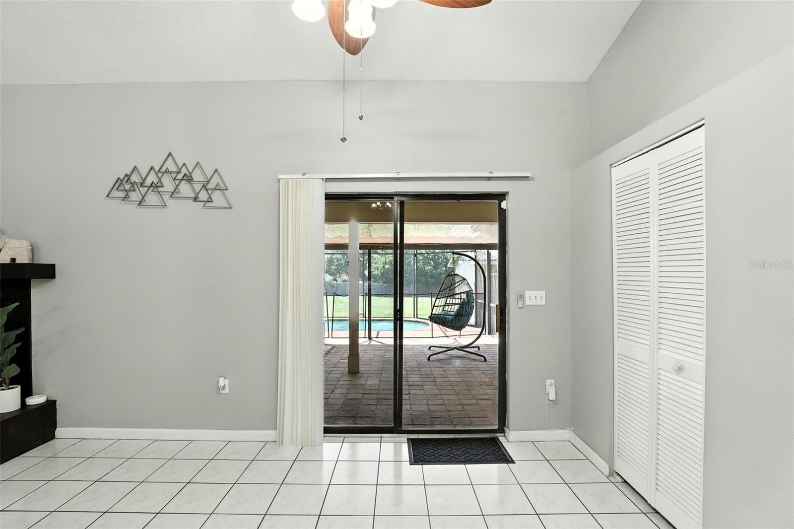 Image 16 of 37 For 7708 Eden Park Road