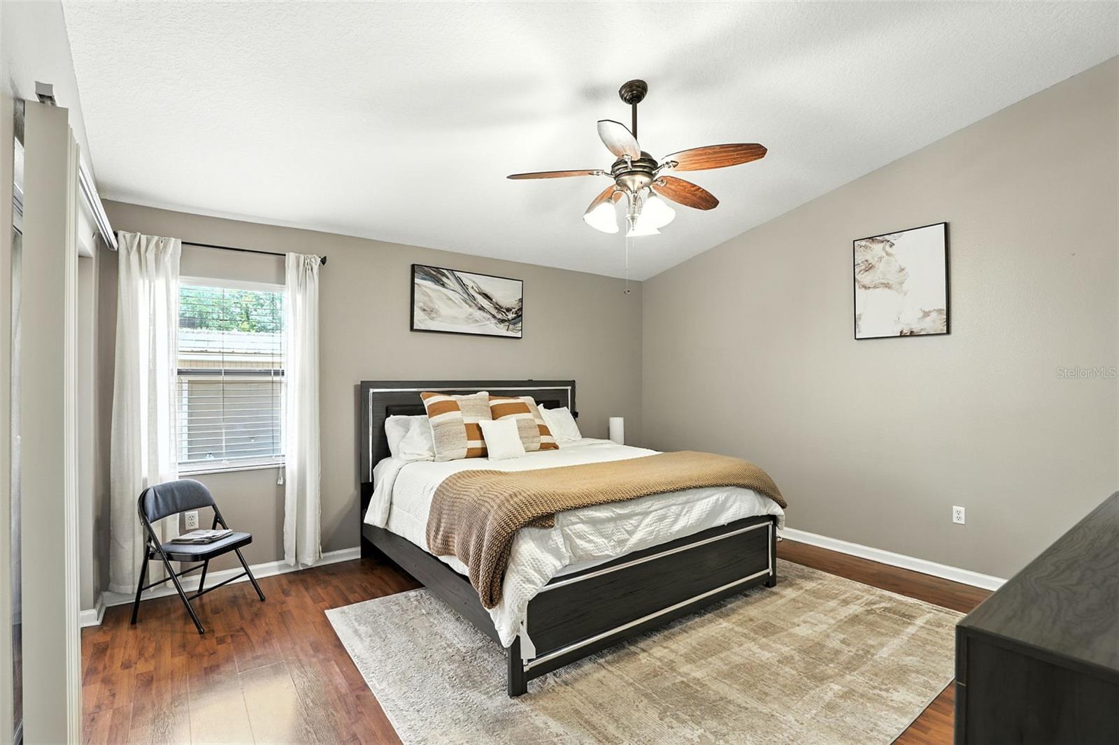 Image 19 of 37 For 7708 Eden Park Road