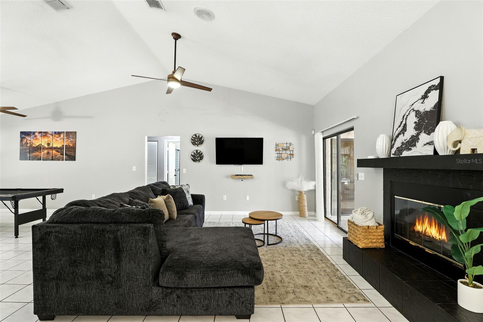 Image 9 of 37 For 7708 Eden Park Road
