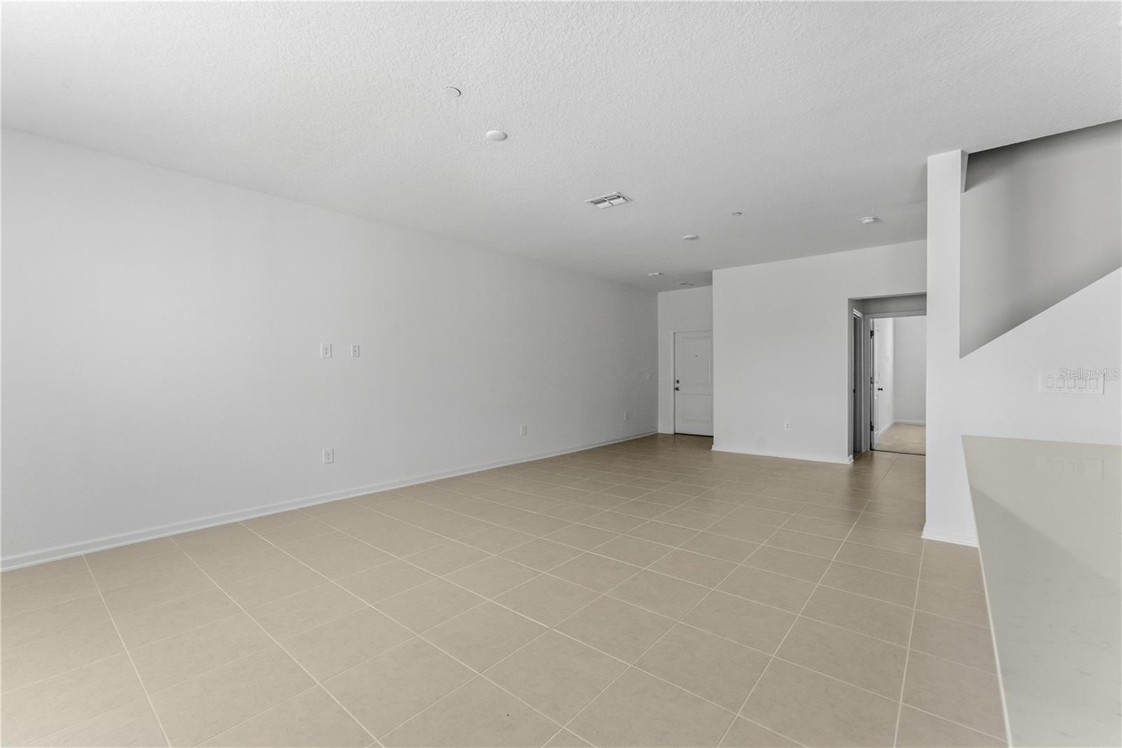 Image 17 of 32 For 2301 White Buffalo Street