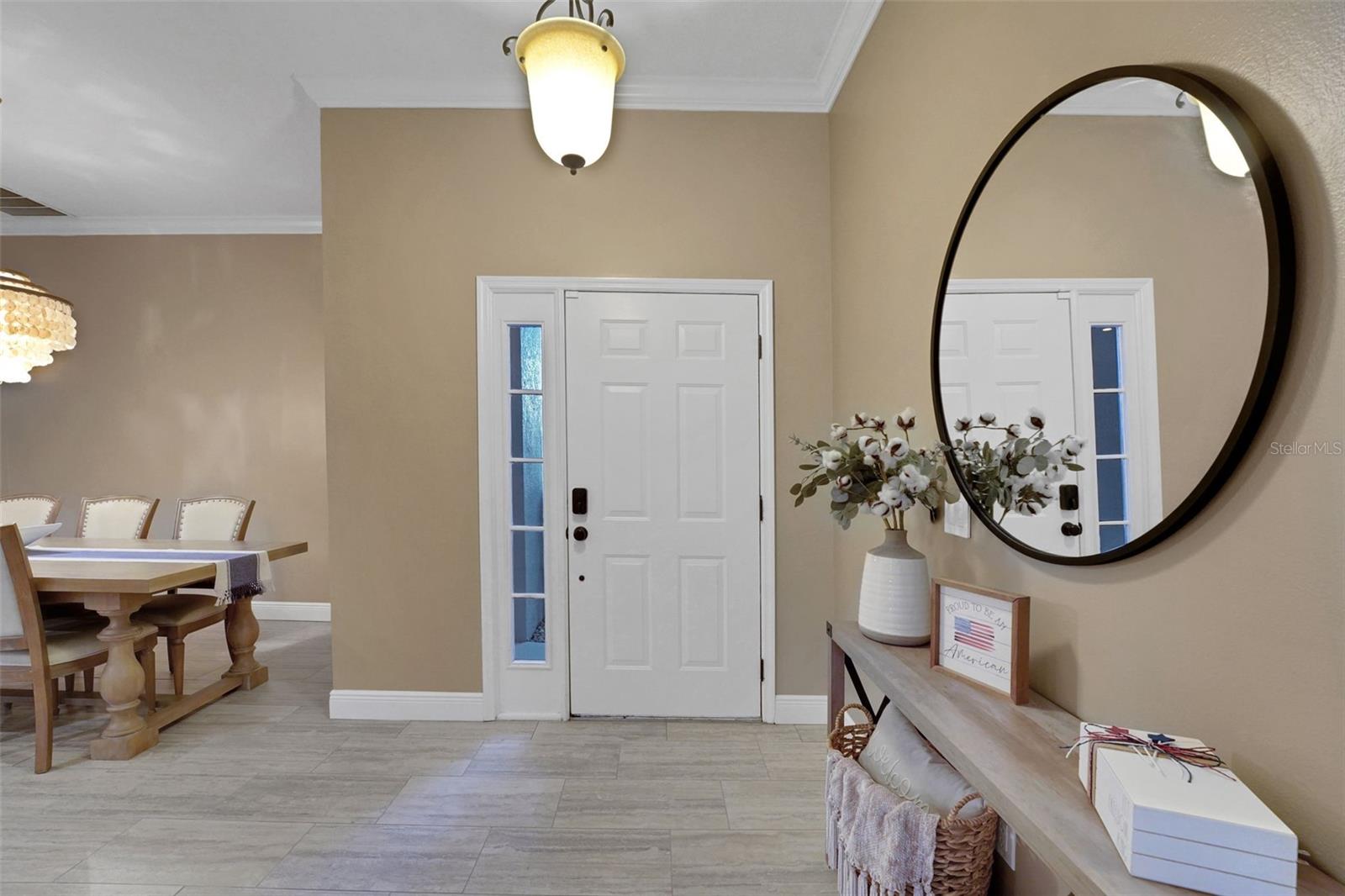 Image 12 of 32 For 816 Lakeworth Circle
