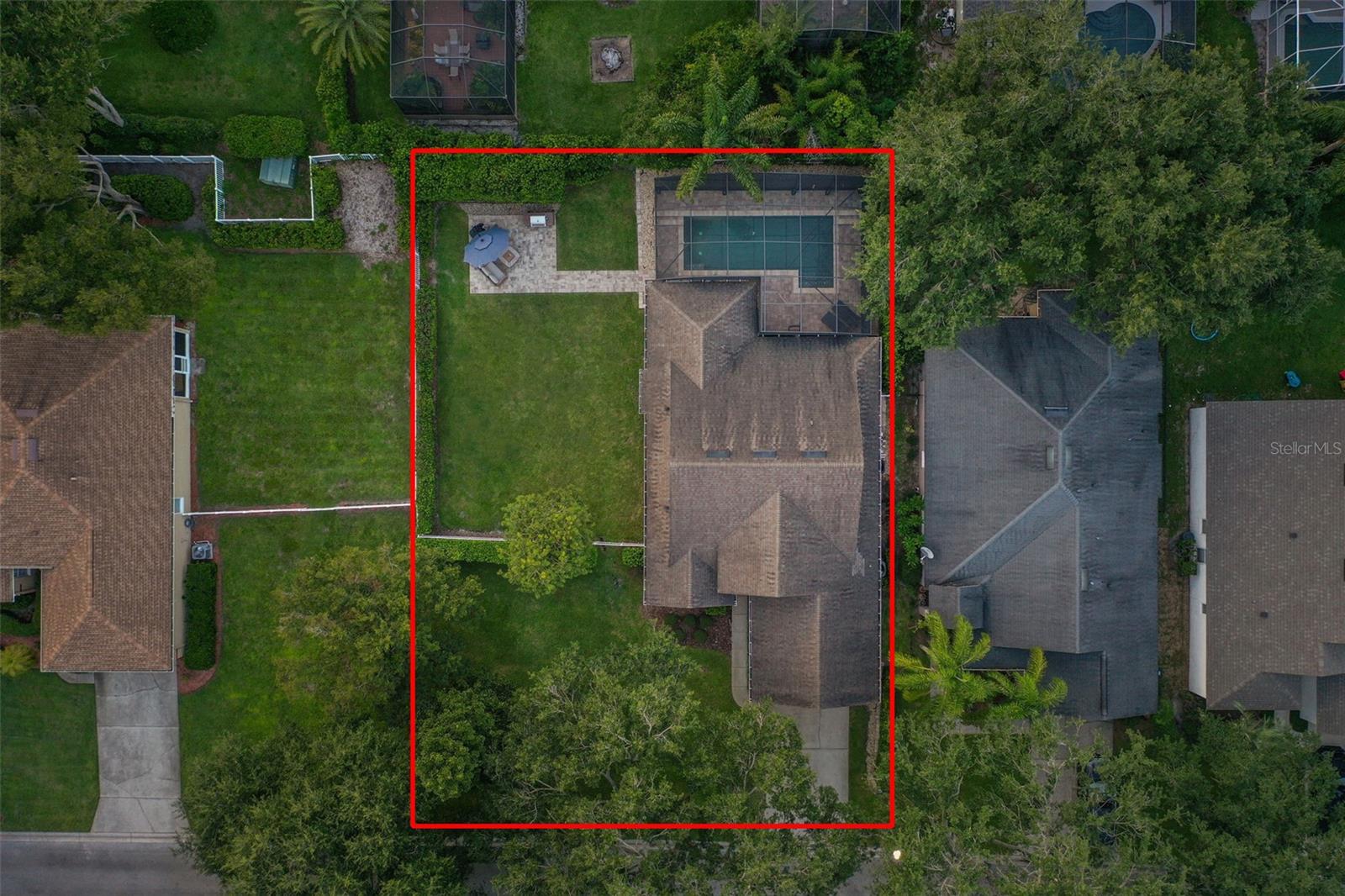 Image 3 of 32 For 816 Lakeworth Circle