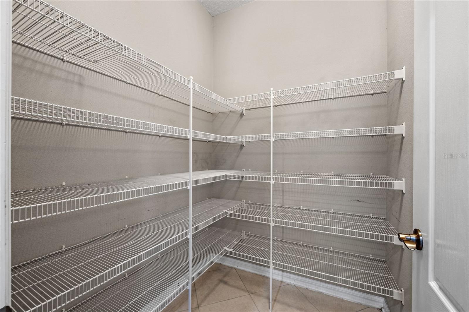 Image 18 of 67 For 2530 Domenico Paul Way