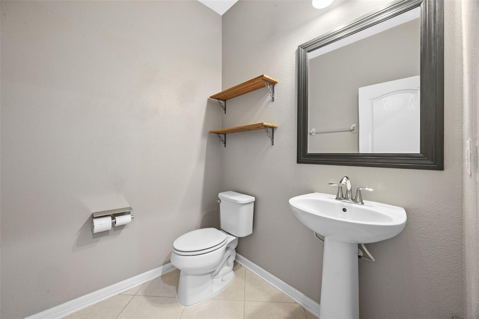 Image 25 of 67 For 2530 Domenico Paul Way