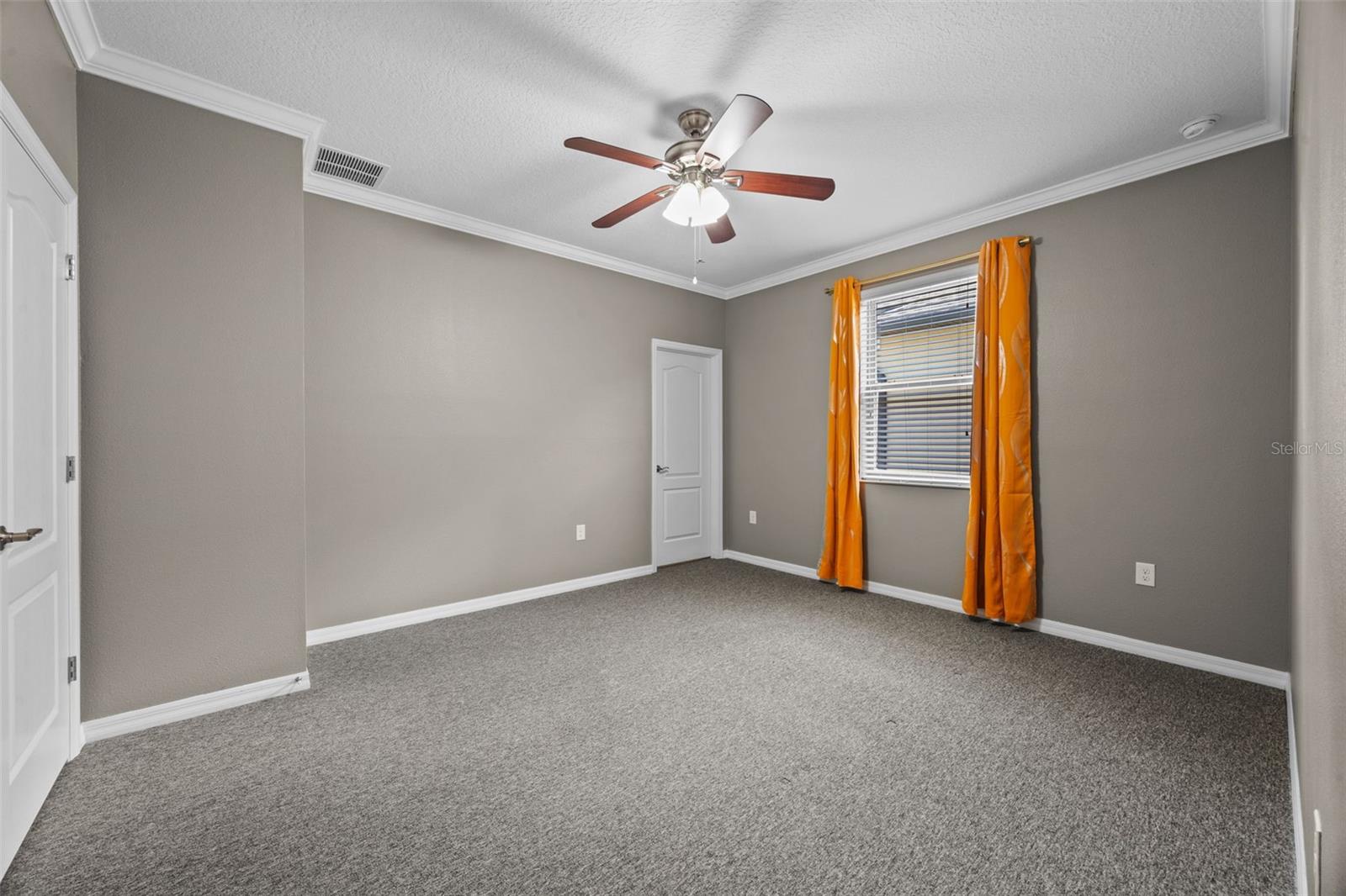 Image 37 of 67 For 2530 Domenico Paul Way