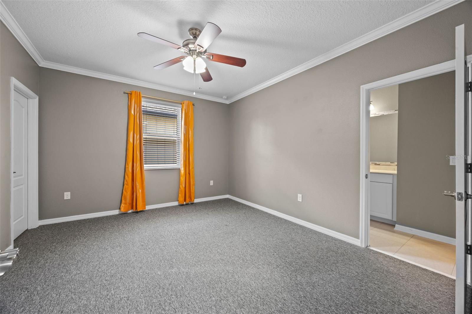 Image 38 of 67 For 2530 Domenico Paul Way