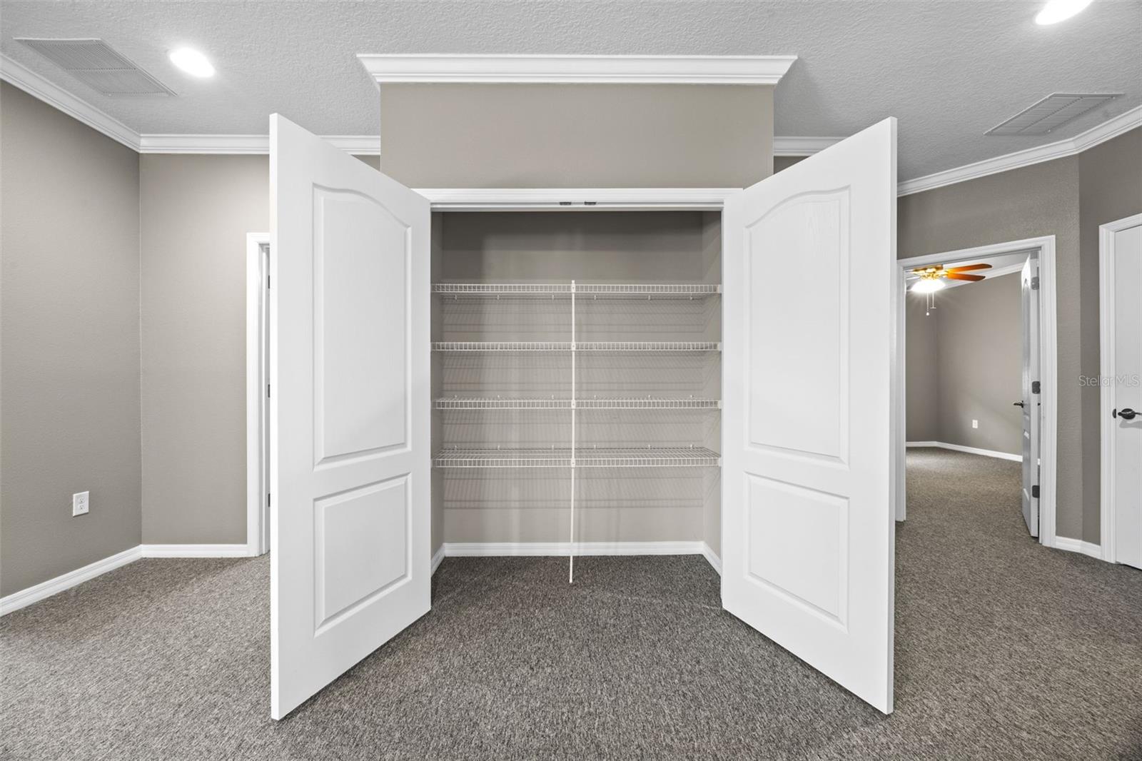 Image 45 of 67 For 2530 Domenico Paul Way