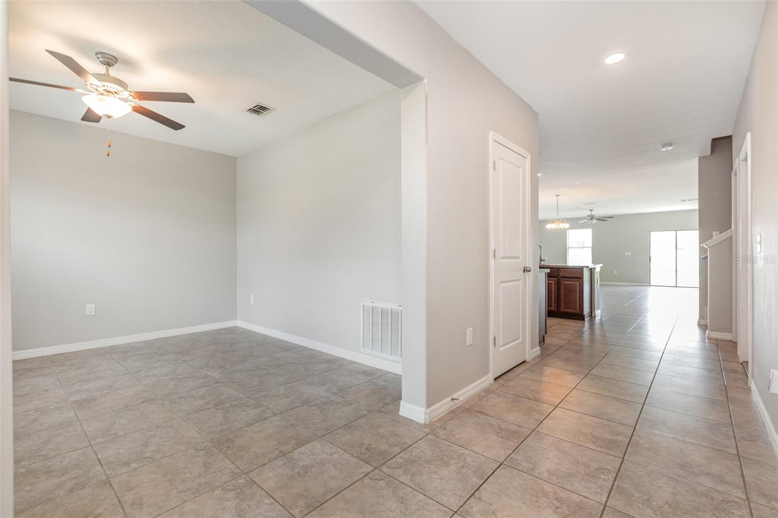 Image 12 of 28 For 8214 Carriage Pointe Drive