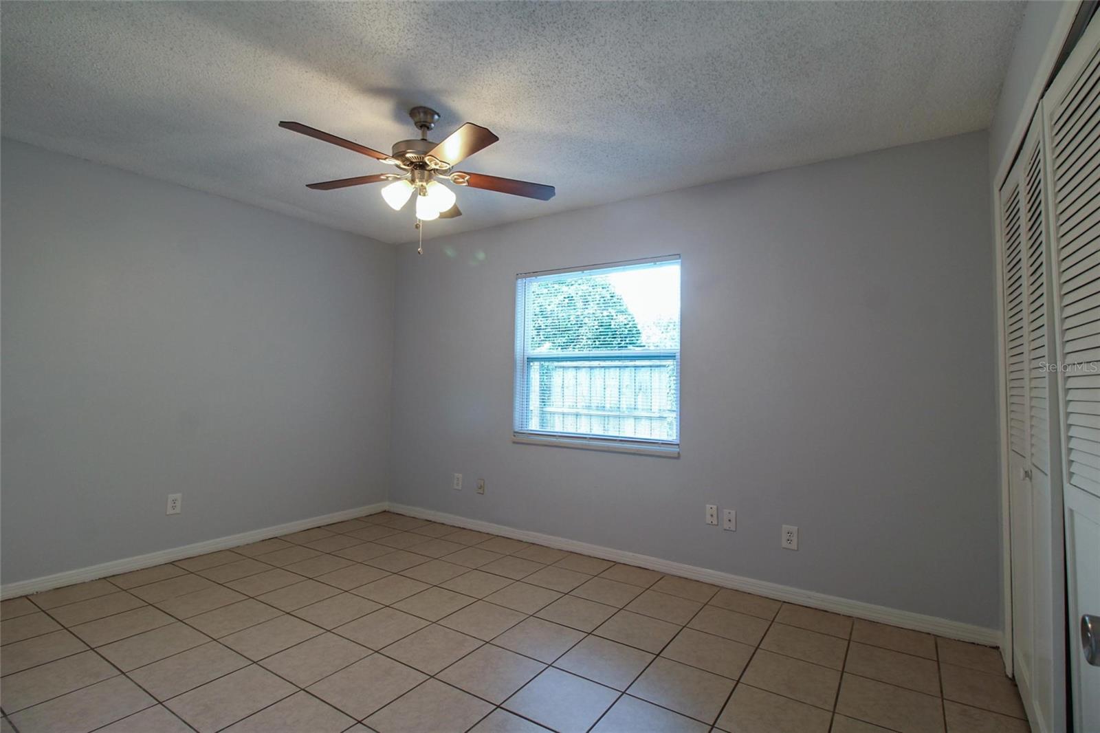 Image 5 of 17 For 1238 Angeline Avenue