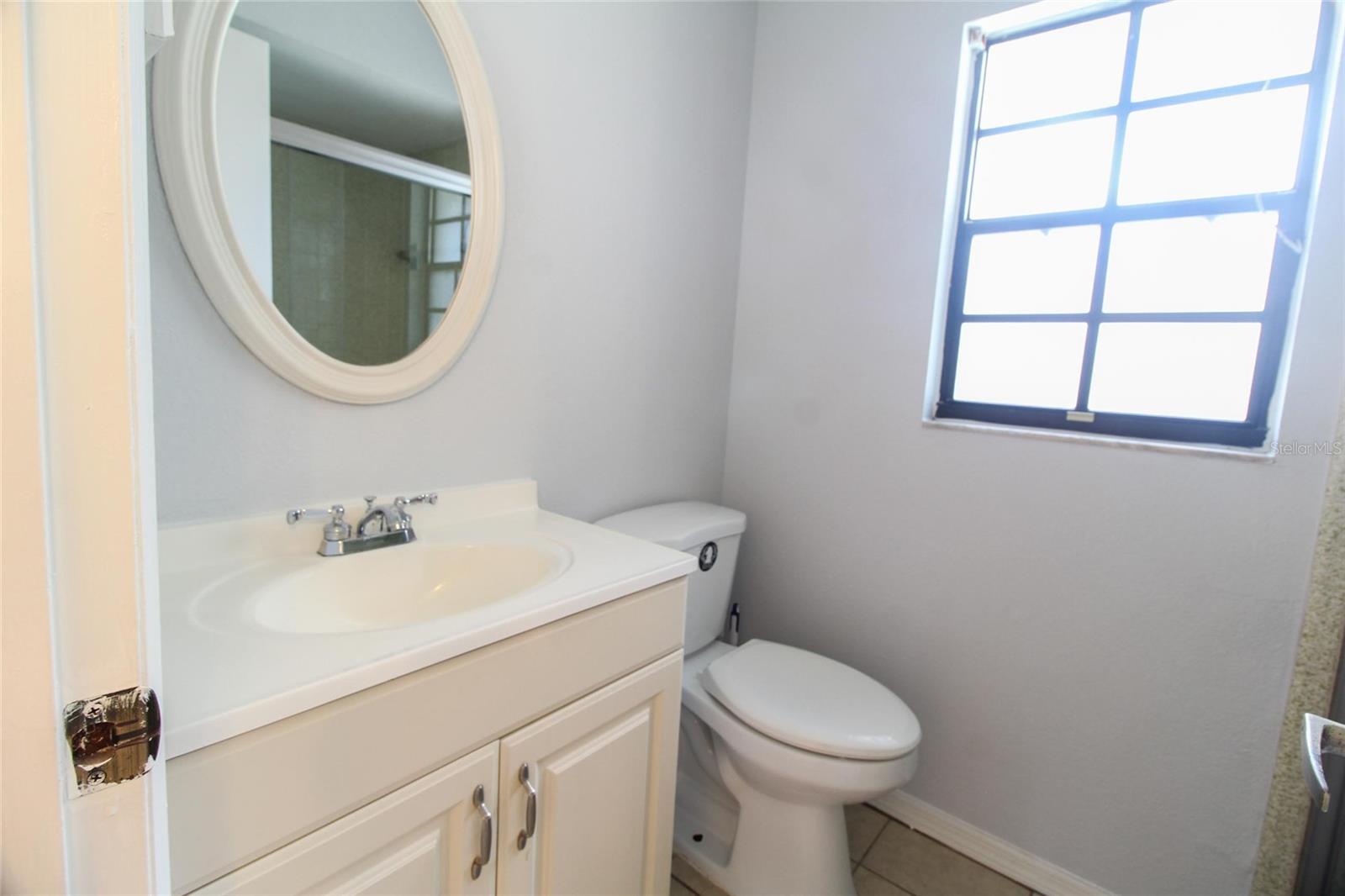 Image 8 of 17 For 1238 Angeline Avenue