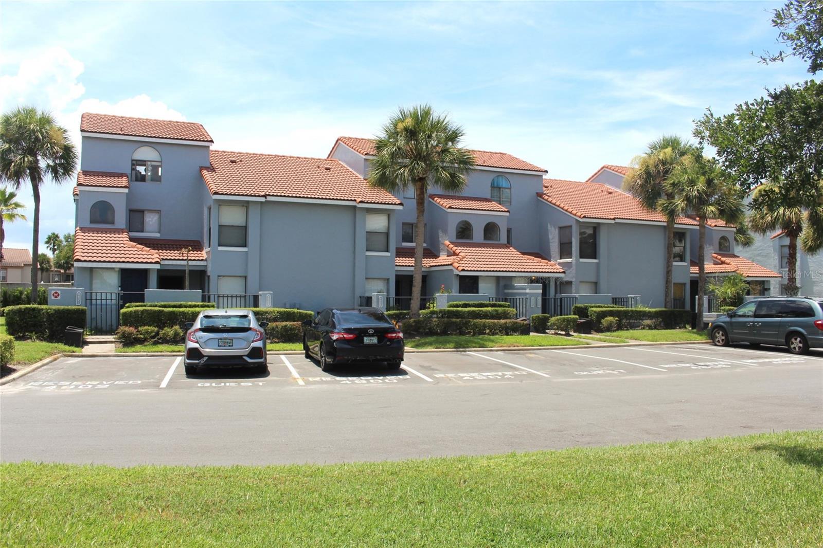 Image 2 of 15 For 4800 Marks Terrace 376b1